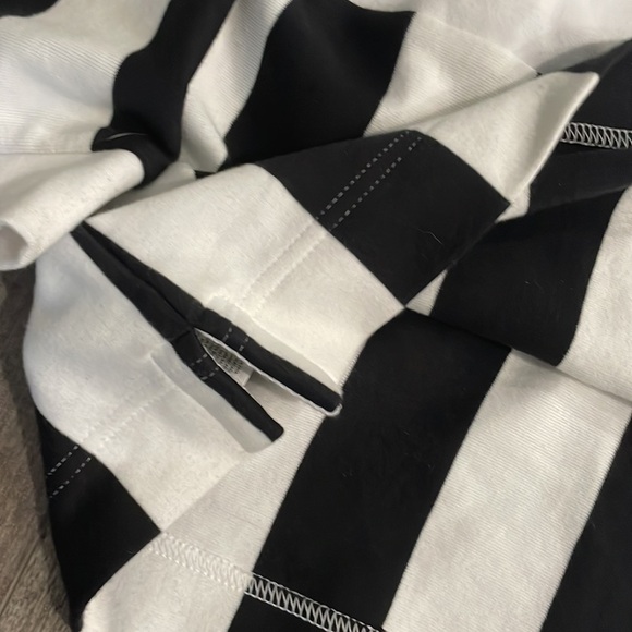 Reebok Mens Black Vertical Stripe Long Sleeve Polo - Picture 7 of 8